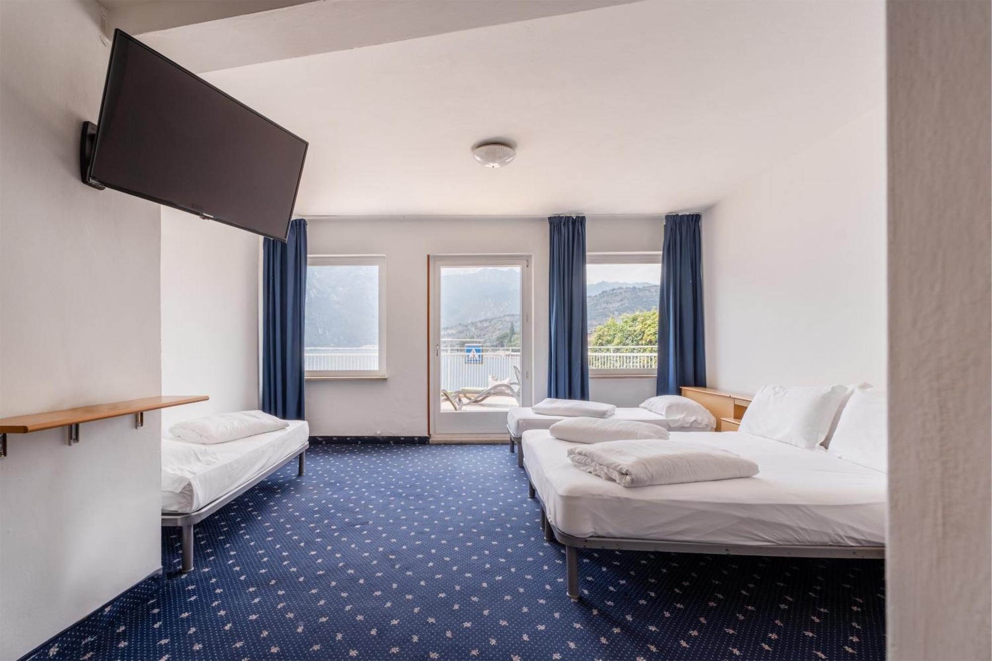Lake Hotel Ifigenia Torbole Sul Garda Екстер'єр фото